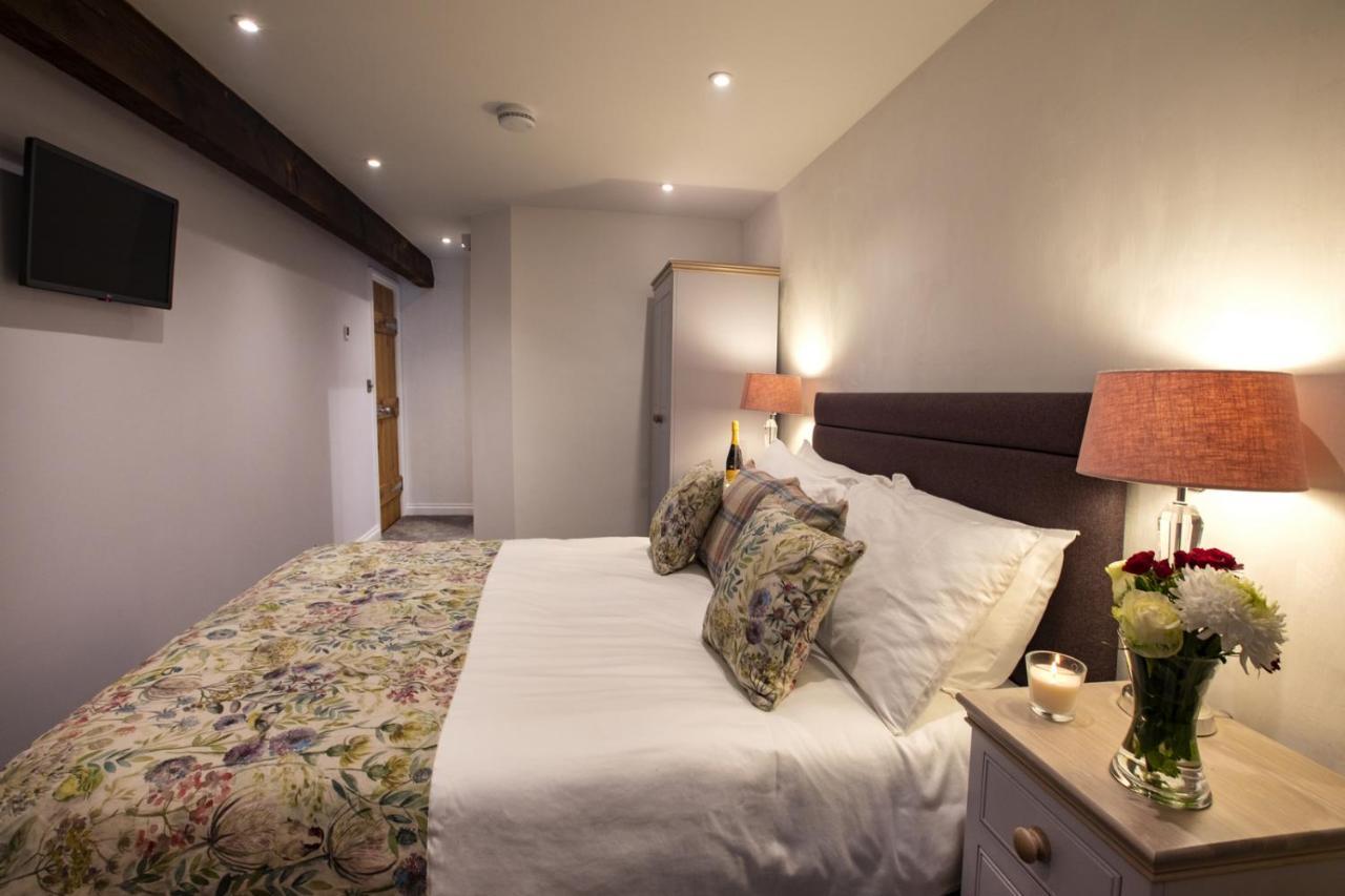 Thirley Cotes Farm Cottages Скарборо Экстерьер фото